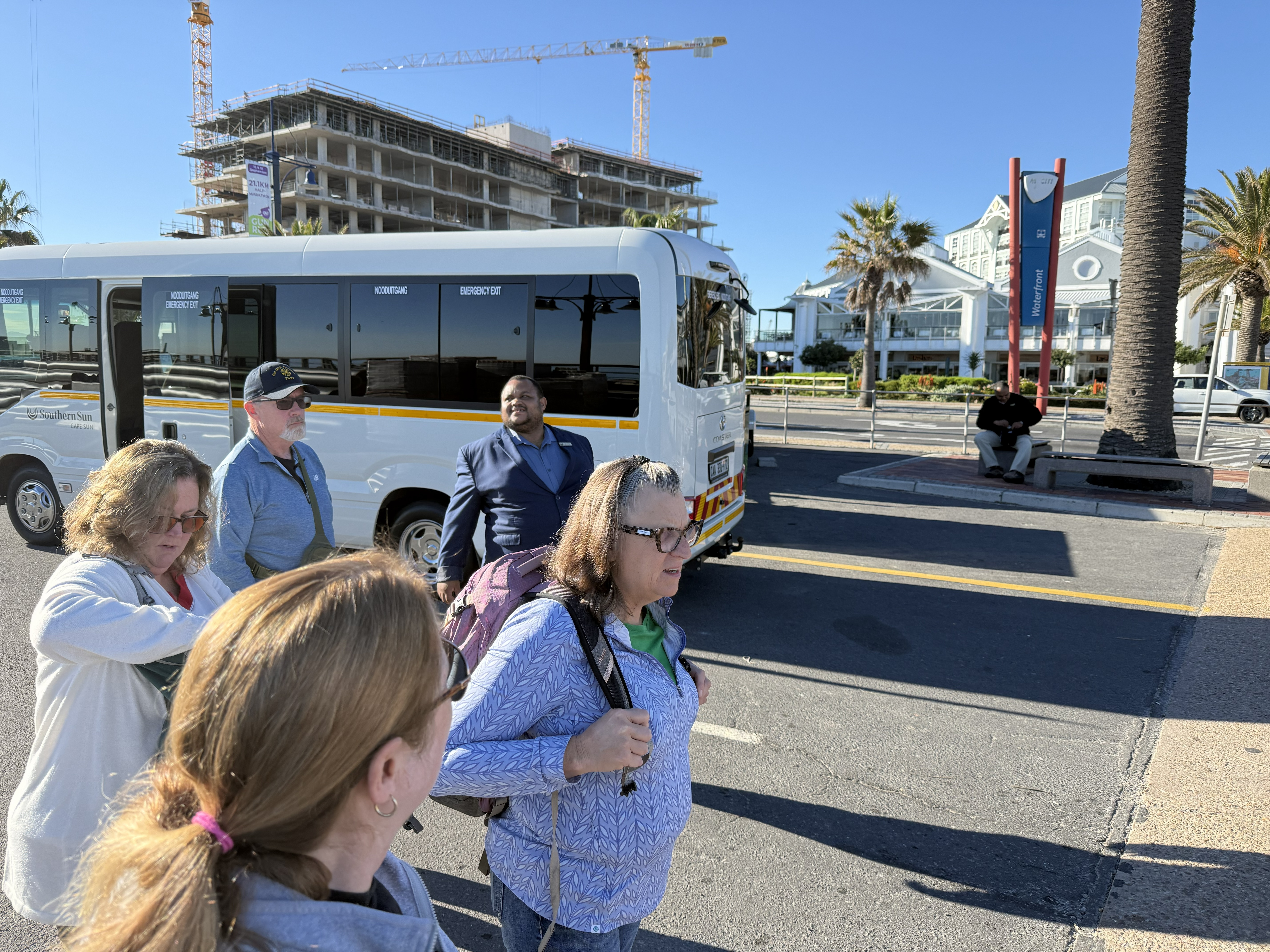 Off the shuttle at the Waterfront, and into the last few hours of being tourists.